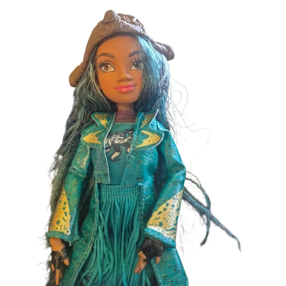 Disney Descendants Uma Doll Daughter of Ursula Teal Pirate Outfit